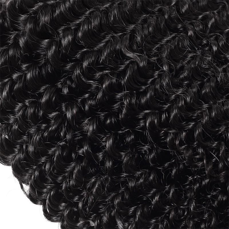 culry-hair-detail